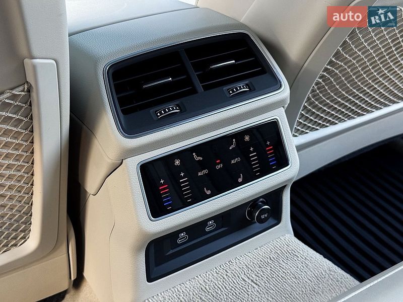 Седан Audi A6 2022 в Белой Церкви