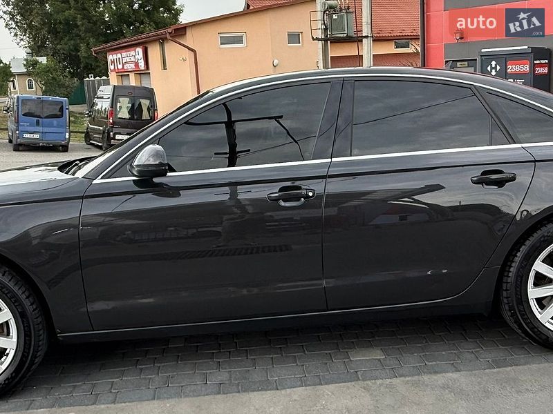 Седан Audi A6 2011 в Ивано-Франковске
