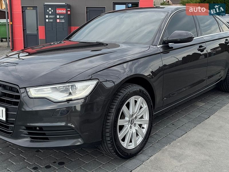 Седан Audi A6 2011 в Ивано-Франковске