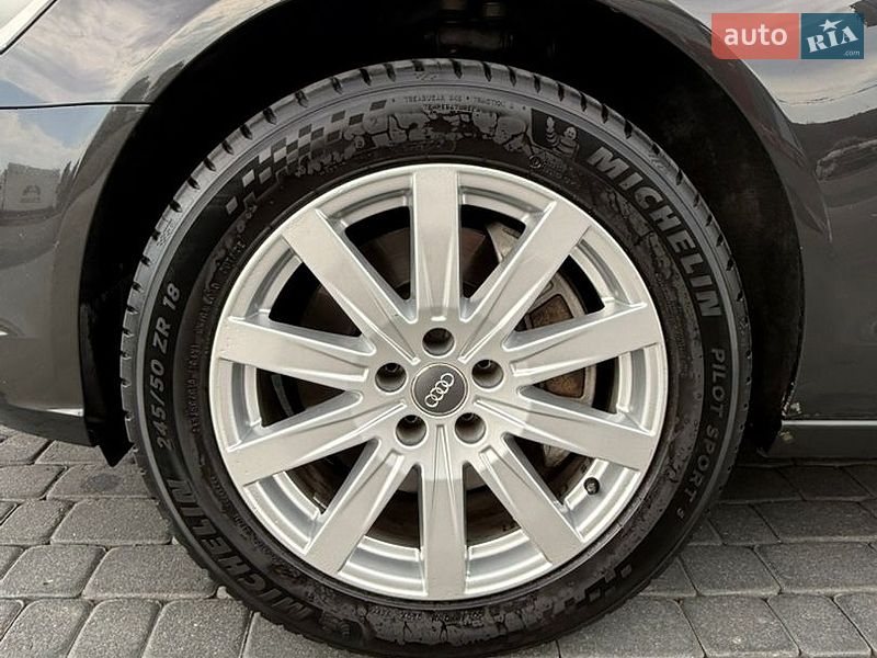 Седан Audi A6 2011 в Ивано-Франковске