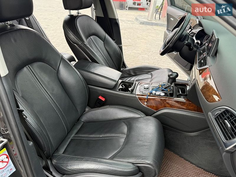 Седан Audi A6 2011 в Ивано-Франковске