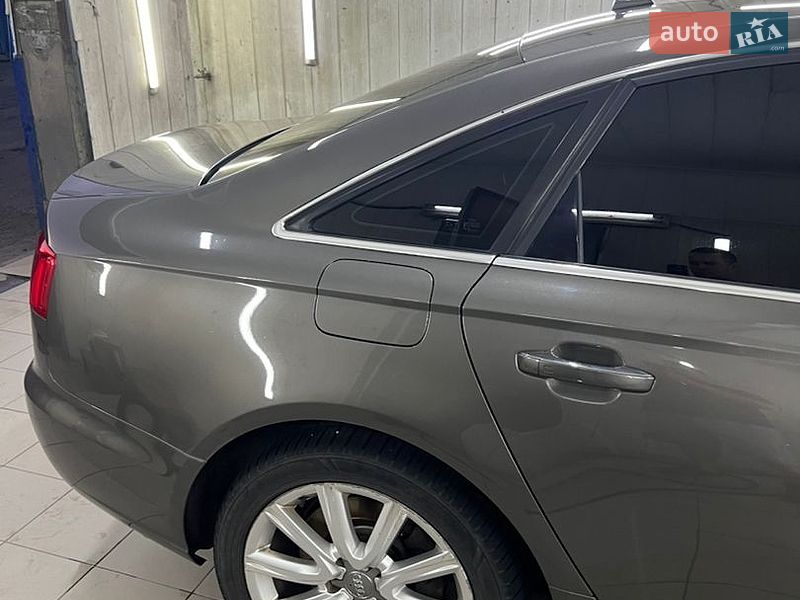 Седан Audi A6 2013 в Терновке
