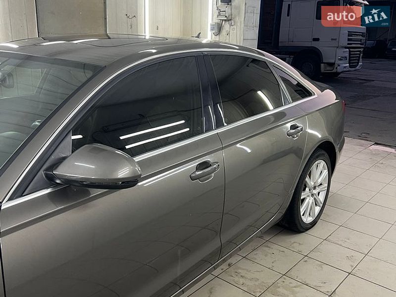 Седан Audi A6 2013 в Терновке
