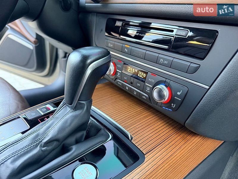 Седан Audi A6 2015 в Одессе