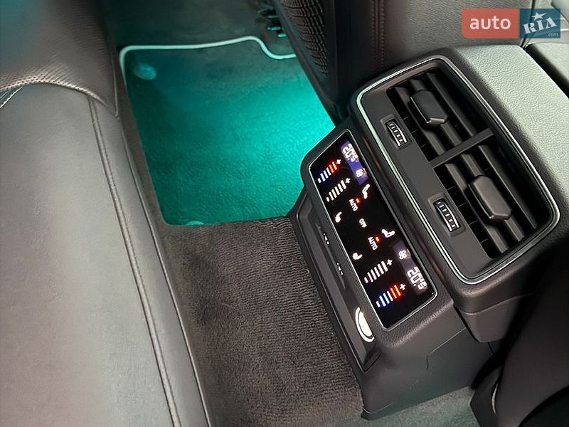 Седан Audi A6 2019 в Черновцах