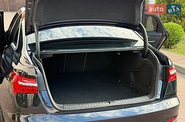 Седан Audi A6 2020 в Стрые