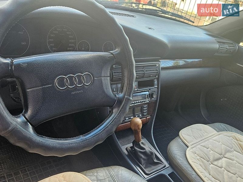 Седан Audi A6 1996 в Тернополі