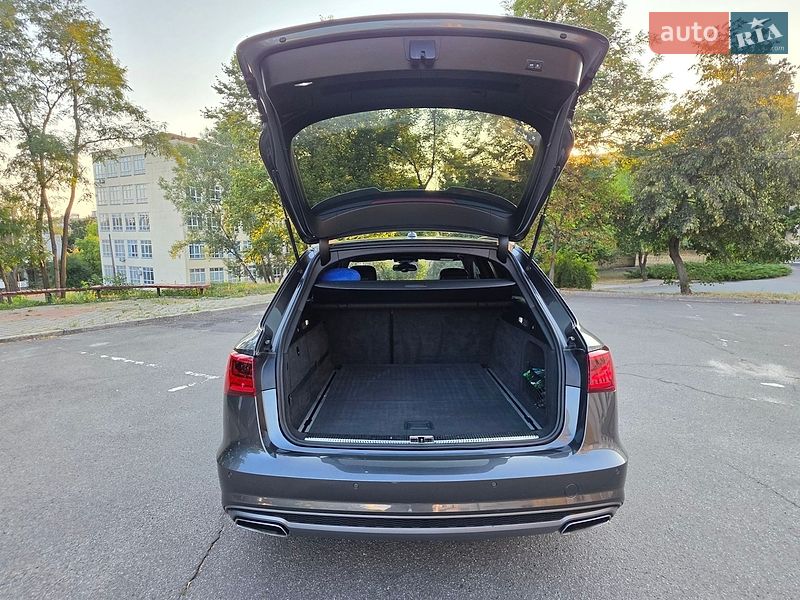 Универсал Audi A6 2016 в Киеве