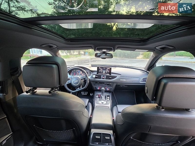 Универсал Audi A6 2016 в Киеве
