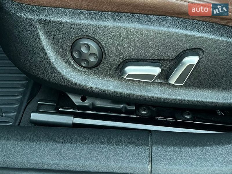 Седан Audi A6 2015 в Миргороді