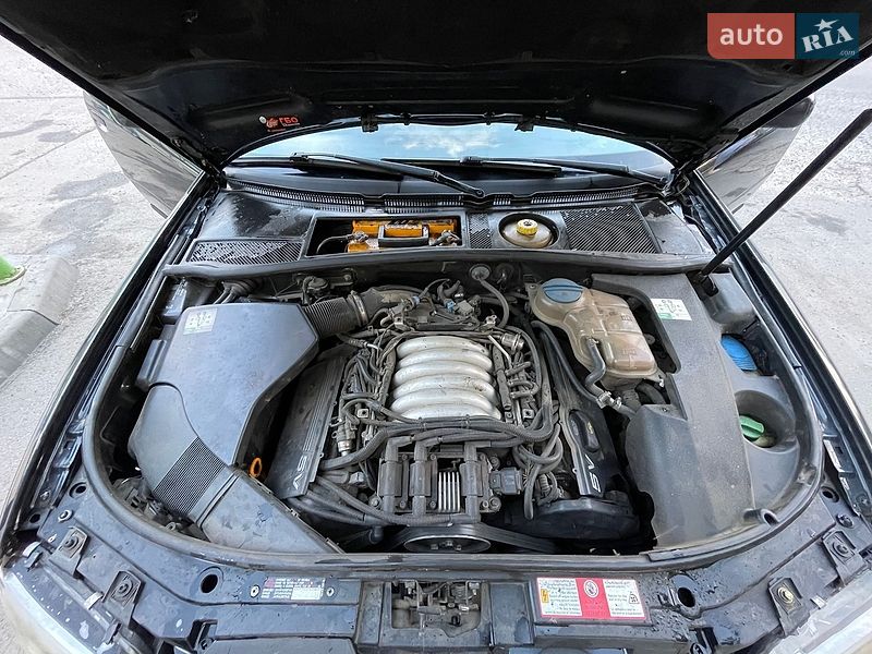 Седан Audi A6 1998 в Лубнах