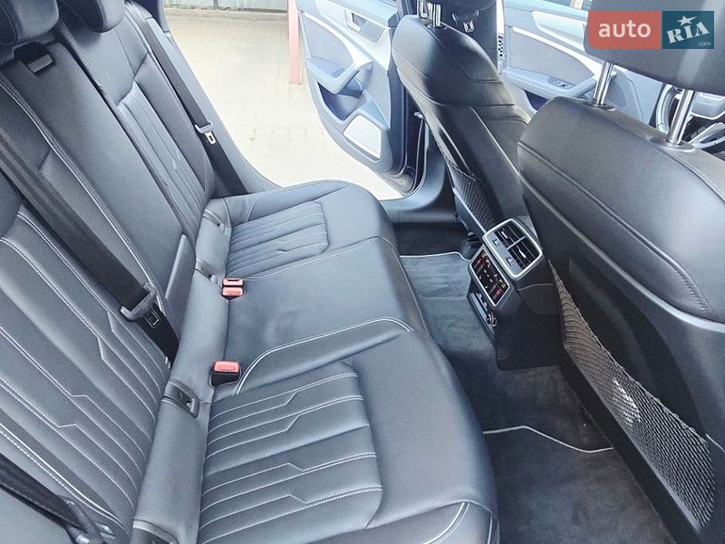 Седан Audi A6 2018 в Одессе