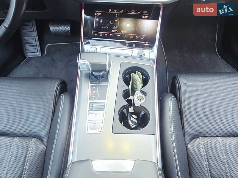 Седан Audi A6 2018 в Одессе
