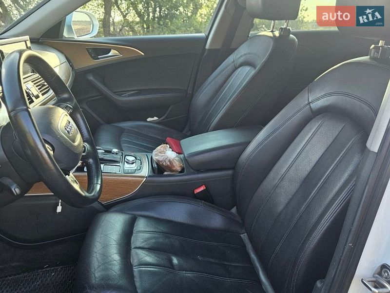 Седан Audi A6 2015 в Киеве