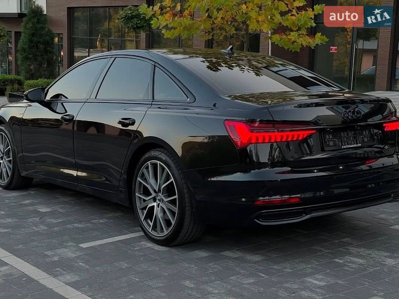 Седан Audi A6 2018 в Ужгороде