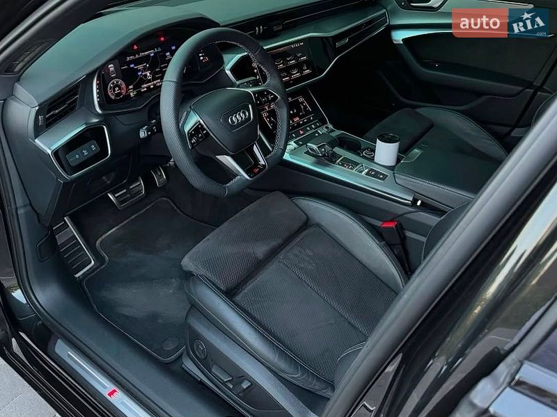 Седан Audi A6 2018 в Ужгороде