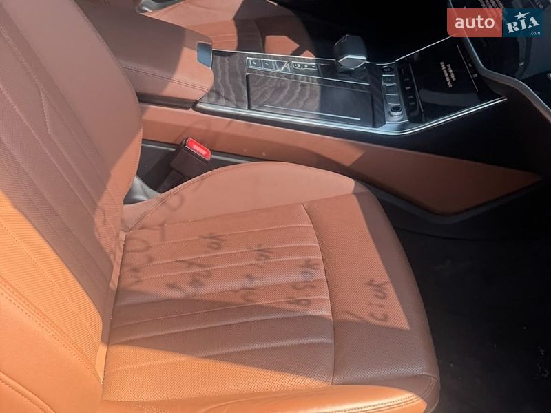 Седан Audi A6 2023 в Києві фото 12 Седан Audi A6 2023 в Києві