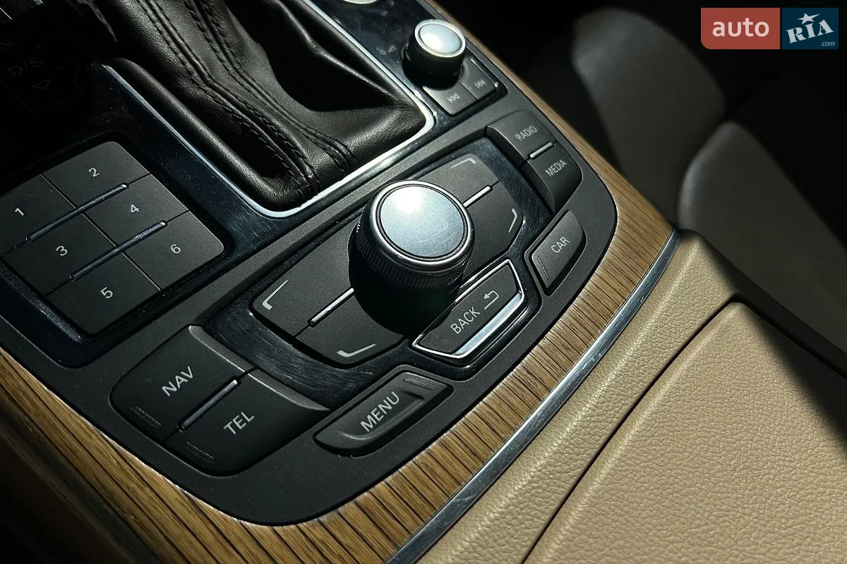 2011 Audi A6 - мініатюра 18