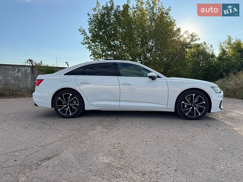 Седан Audi A6 2023 в Прилуках