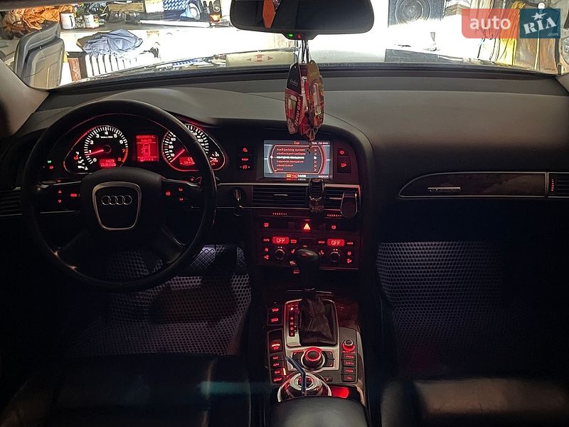 Седан Audi A6 2004 в Харькове