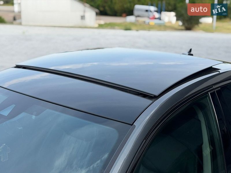 Седан Audi A6 2019 в Чернівцях
