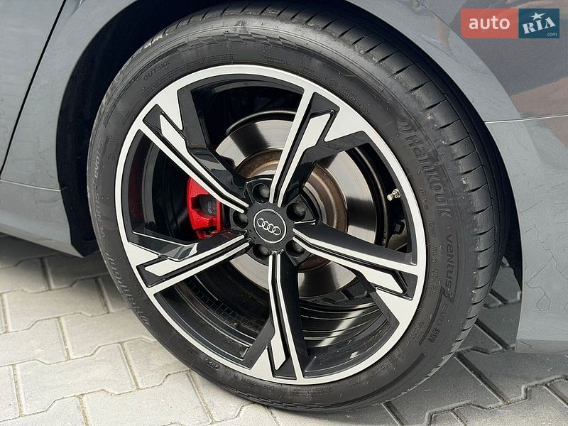 Седан Audi A6 2019 в Чернівцях