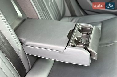 Седан Audi A6 2019 в Чернівцях