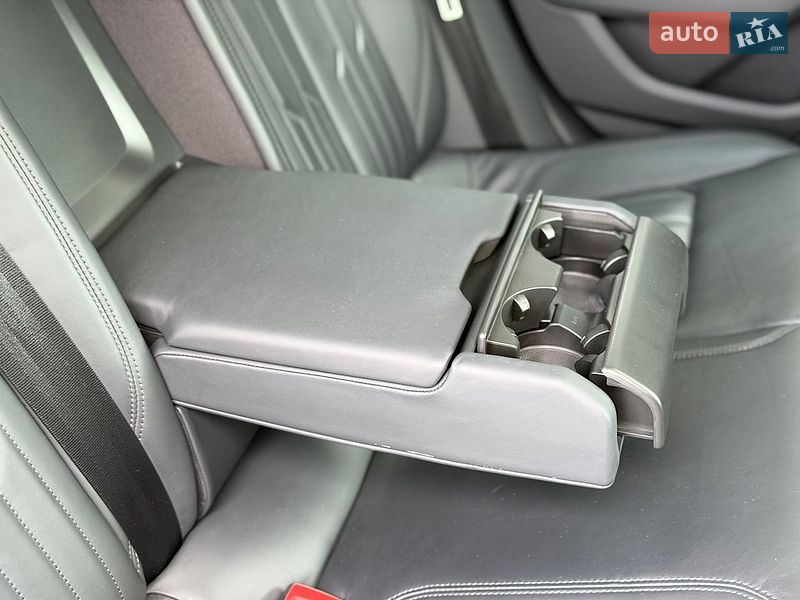 Седан Audi A6 2019 в Чернівцях
