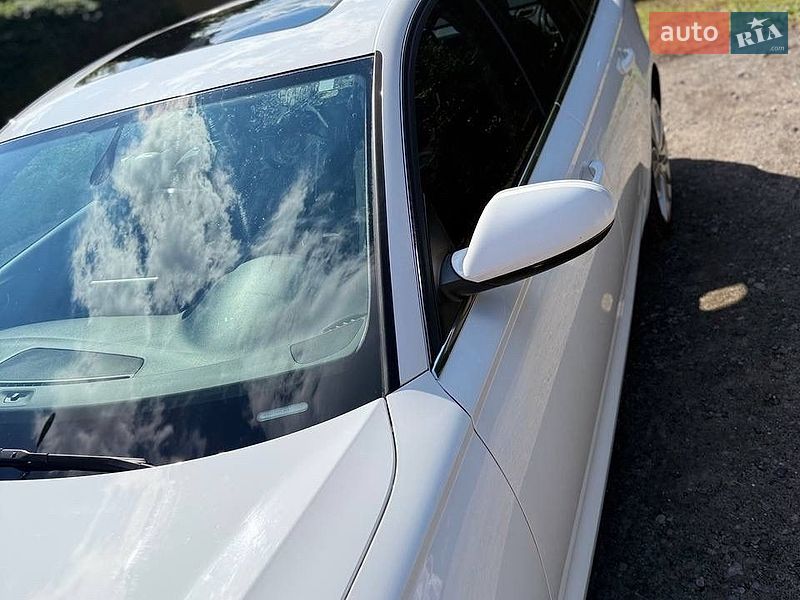 Седан Audi A6 2014 в Володимирі