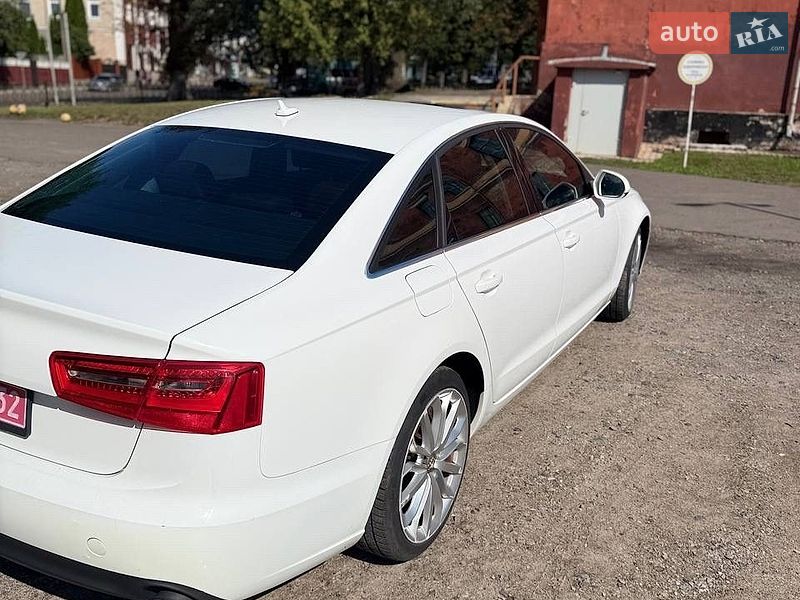 Седан Audi A6 2014 в Володимирі