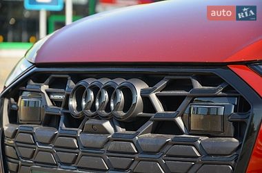 Седан Audi A6 2024 в Киеве