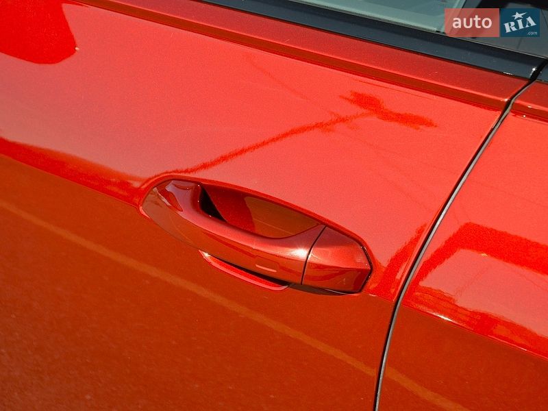Седан Audi A6 2024 в Киеве