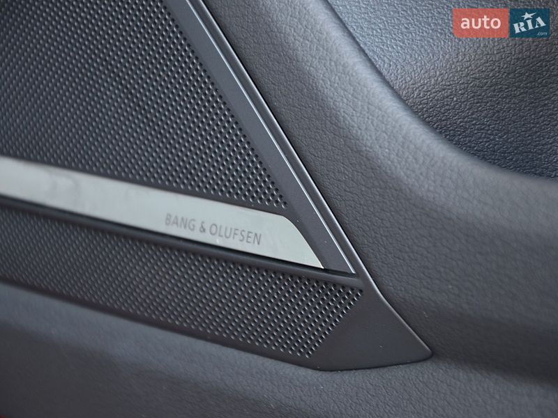 Седан Audi A6 2024 в Киеве