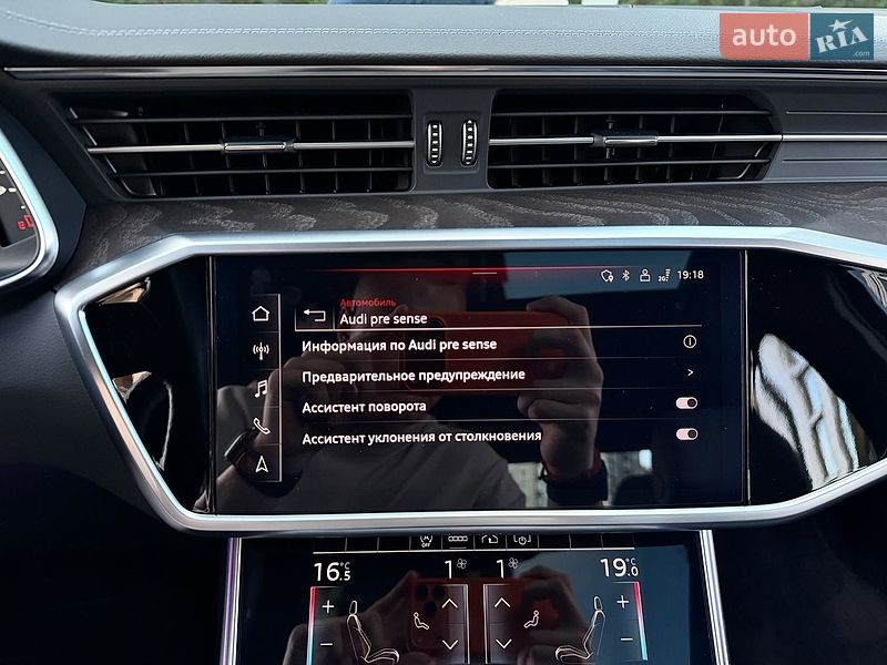 Седан Audi A6 2022 в Києві