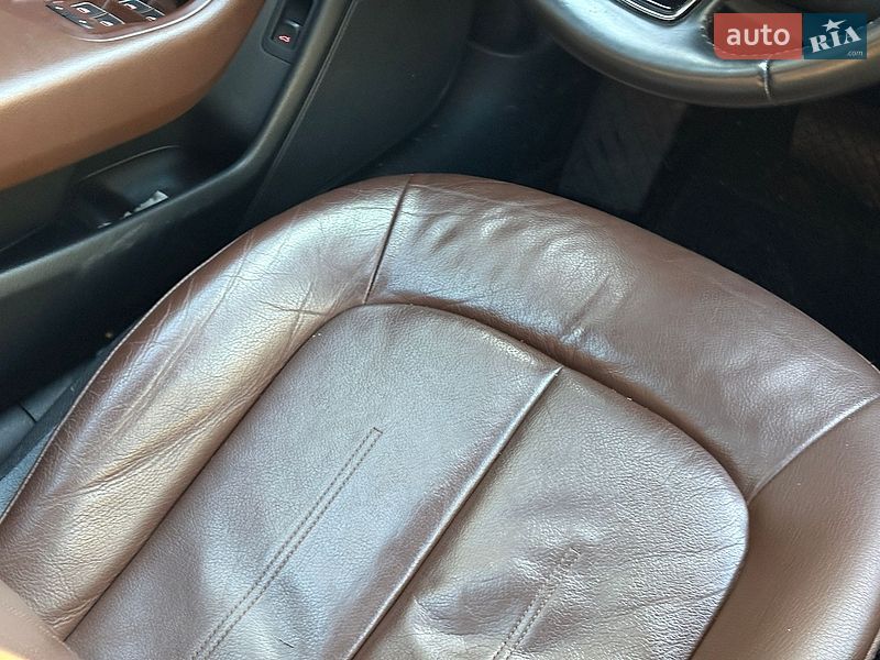 Седан Audi A6 2015 в Львові