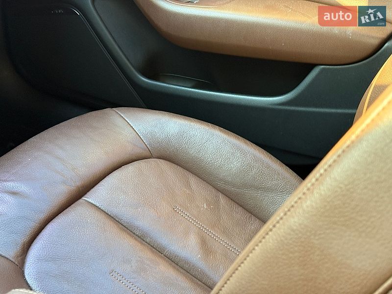 Седан Audi A6 2015 в Львові