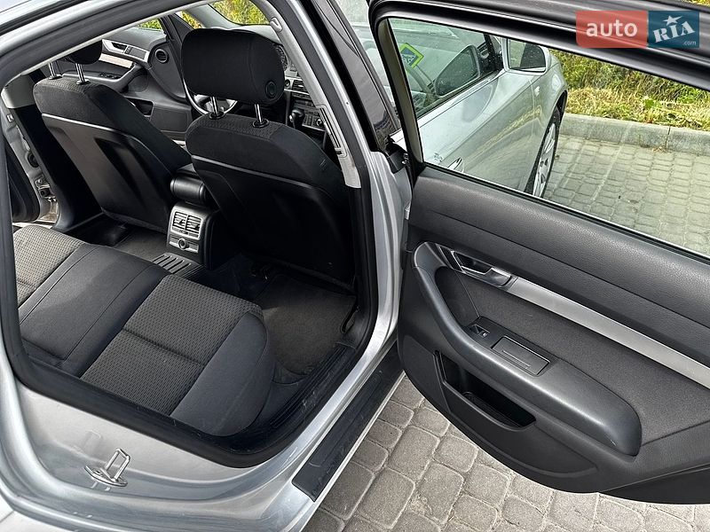 Седан Audi A6 2004 в Львове