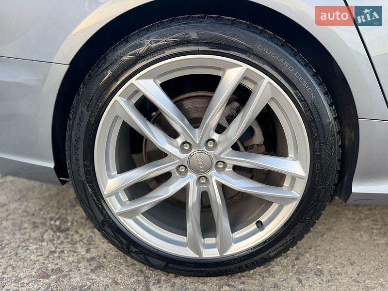 Седан Audi A6 2015 в Луцке