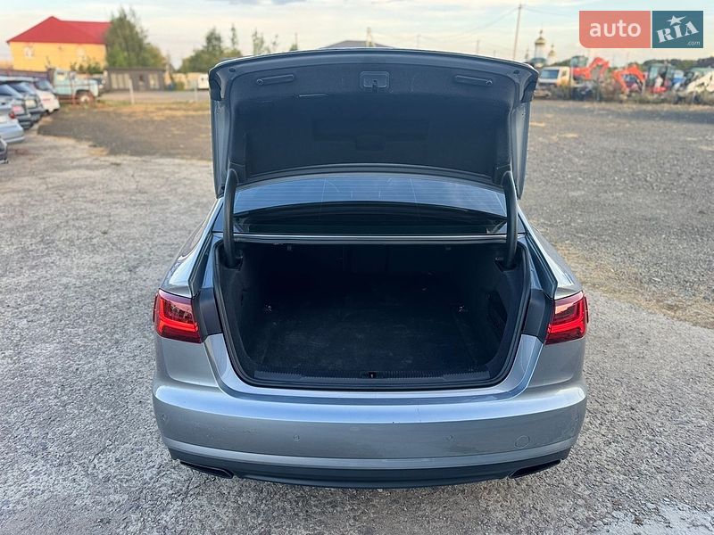 Седан Audi A6 2015 в Луцке