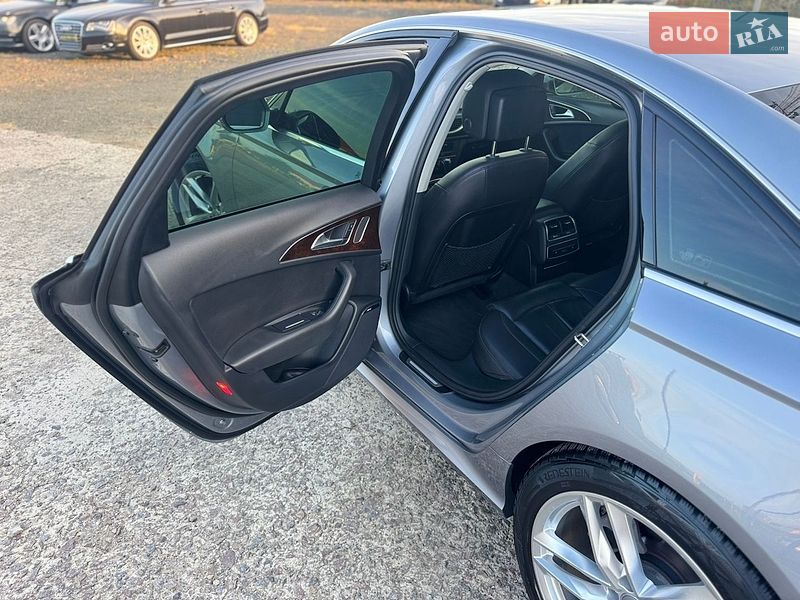 Седан Audi A6 2015 в Луцке