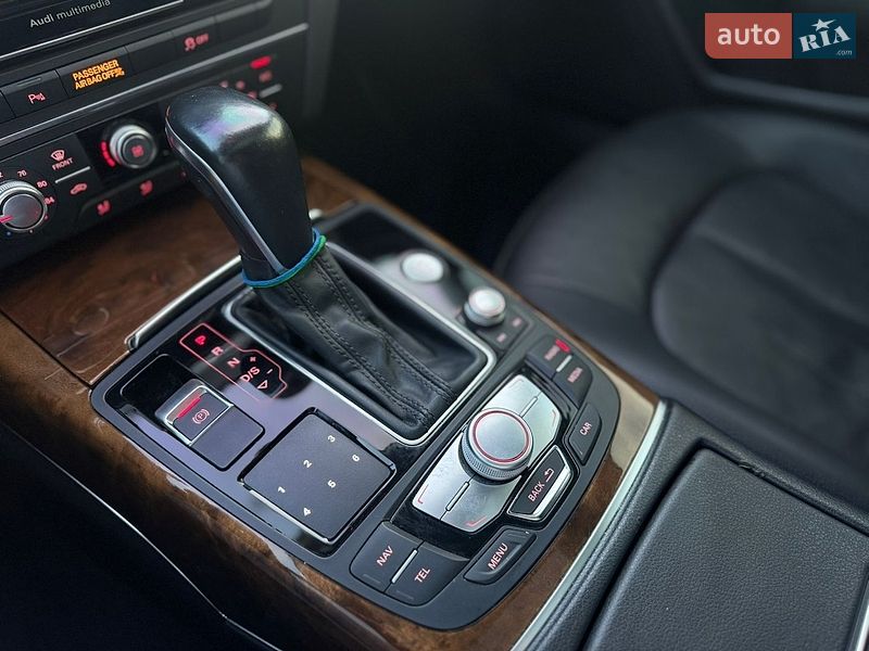 Седан Audi A6 2015 в Луцке