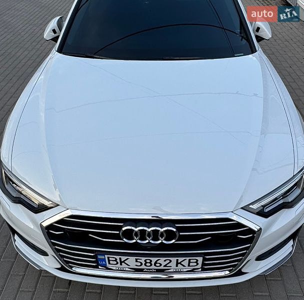Седан Audi A6 2019 в Ровно