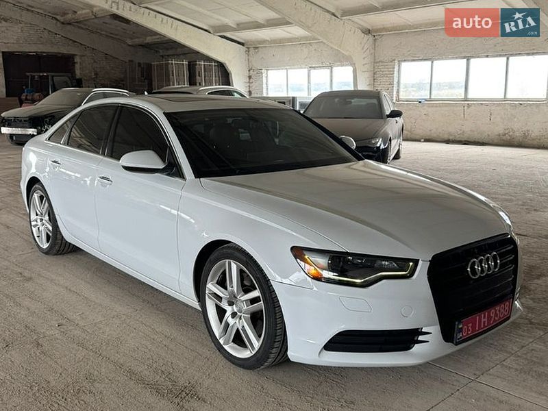 Седан Audi A6 2015 в Луцке