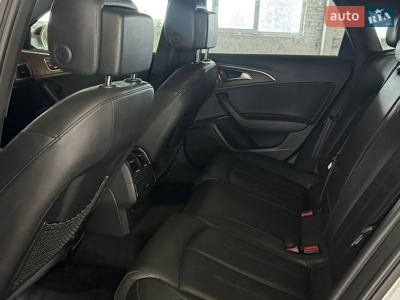 Седан Audi A6 2015 в Луцке