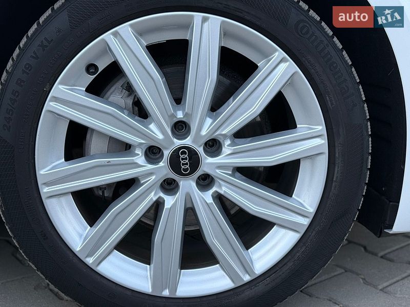 Универсал Audi A6 2022 в Хмельницком