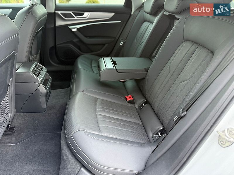 Универсал Audi A6 2022 в Хмельницком