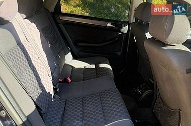 Універсал Audi A6 2002 в Верховині фото 7 Універсал Audi A6 2002 в Верховині