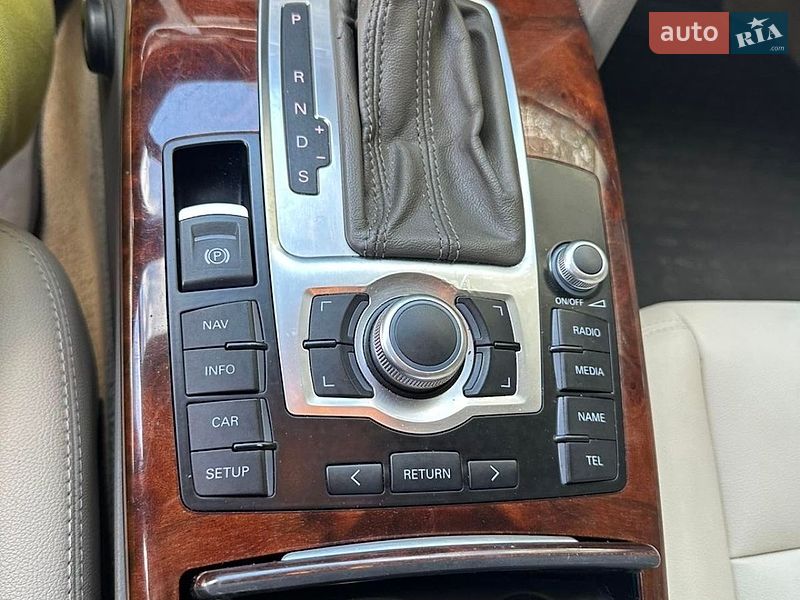 Седан Audi A6 2010 в Буче