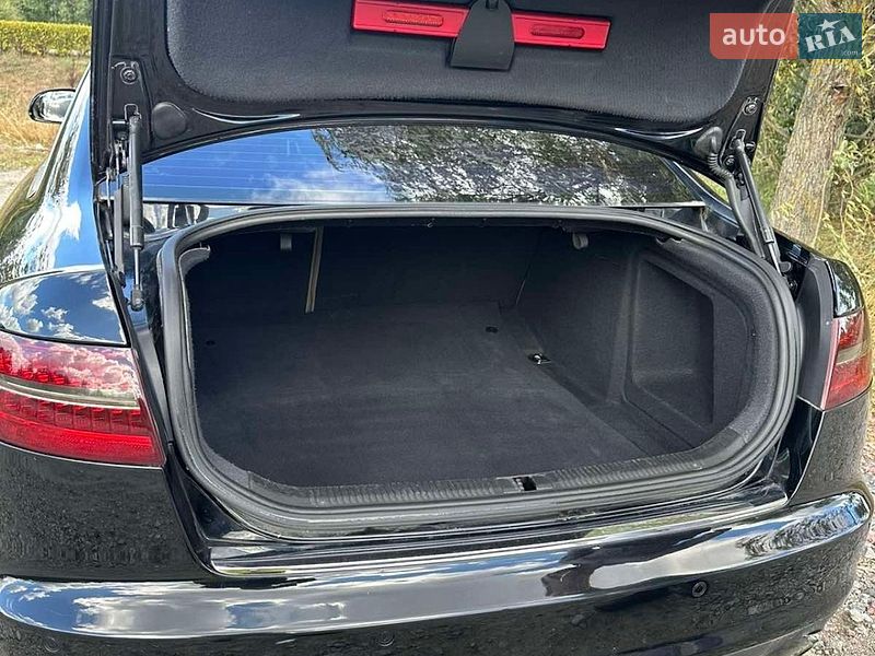 Седан Audi A6 2010 в Буче