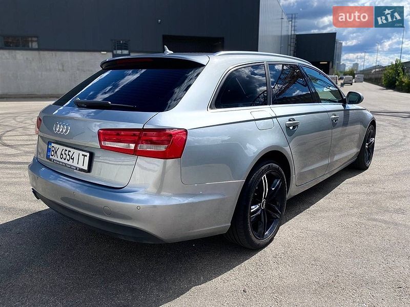 Универсал Audi A6 2012 в Киеве